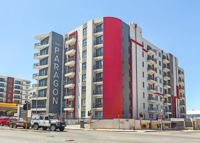 The Paragon Kahlua Modern Open Plan Centrally Located